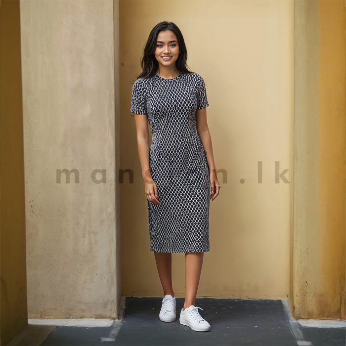Short Sleeves Bodycon Dress - Check Print - Image 1