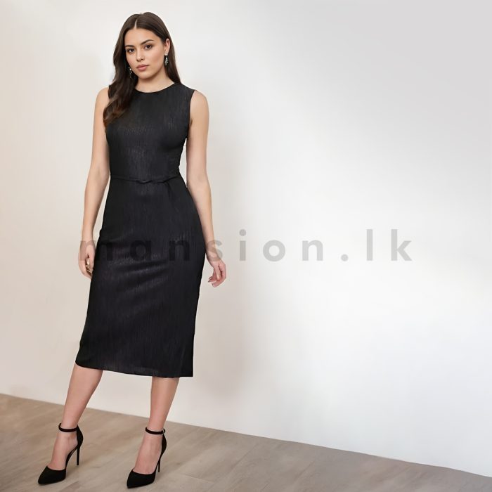 Sleeveless Midi Black Dress - Image 1