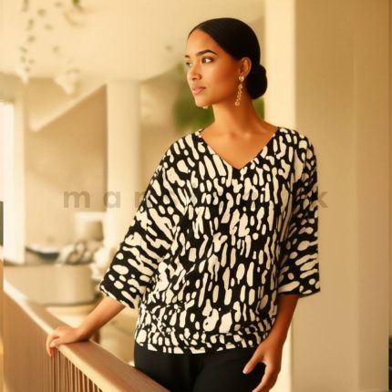 Button Detail Sleeve T-shirt - Spots
