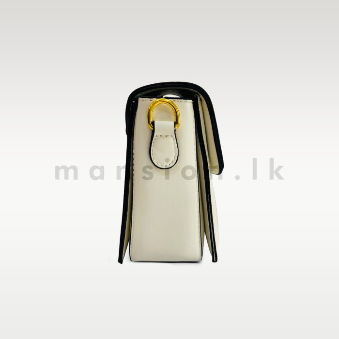 Structured Luxury Style Handbag - Image 3